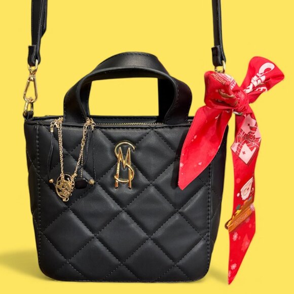 STEVE MADDEN QUILTED BLACK CROSSBODY BAG NWOT - Picture 1 of 4